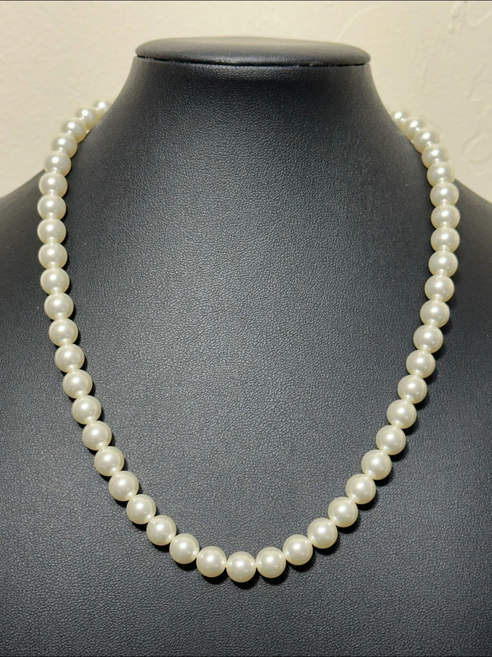 Classic Faux White 8.2mm Pearl Single Strand Necklace